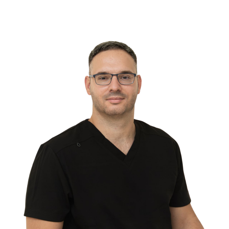 lek. Oskar Dyba - doświadczony urolog w trakcie specjalizacji z miasta Kraków Oslomed Kraków operacja stulejki, konsultacja urologiczna, usg moszny, usg jąder, krótkie wędzidełko